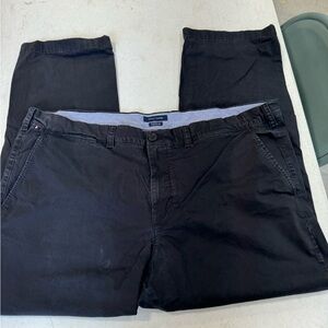 Tommy Hilfiger 46x32 Black Khaki